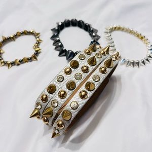 Spiked bracelet cuff set